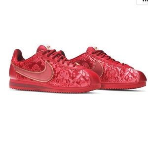Nike Cortez Velvet Sneakers